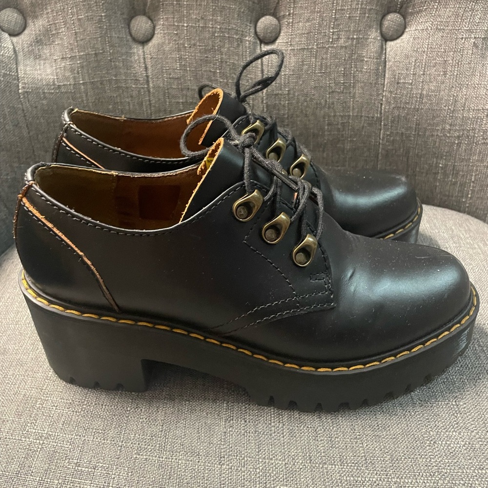 Dr Marten’s women’s chunky platform Oxford - Picture 4 of 12